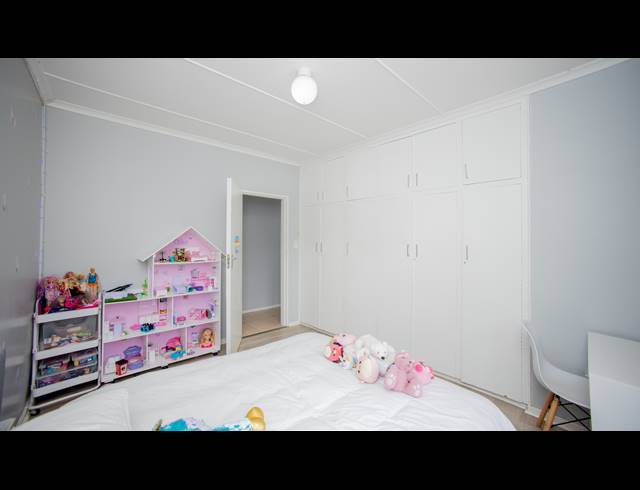 3 BEDROOM HOUSE FOR SALE IN BEACON BAY